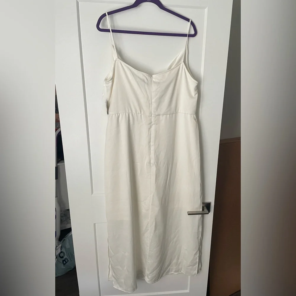 Taylor Dresses Mock Neck Sleeveless Midi Dress - Picture 5 of 5